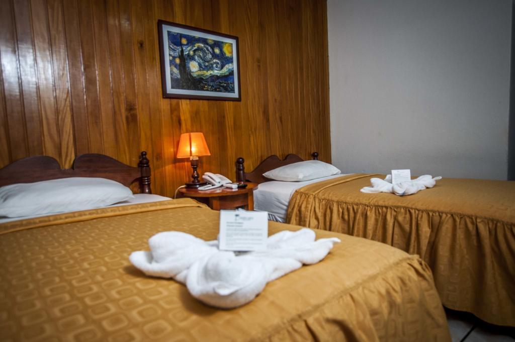 Hotel Cabana Quinta Puerto Maldonado Room photo