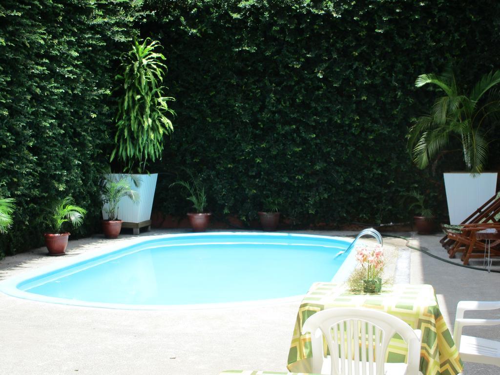 Hotel Cabana Quinta Puerto Maldonado Exterior photo